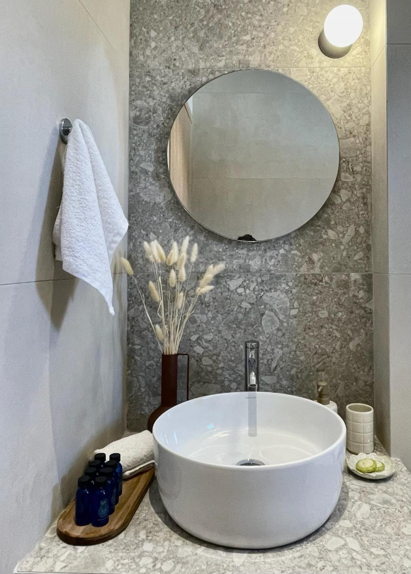 Staybridge Apartments, 메손기 외부 사진